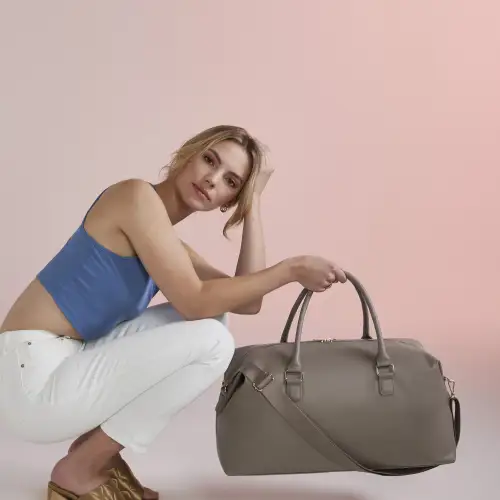 Travel & Accessories